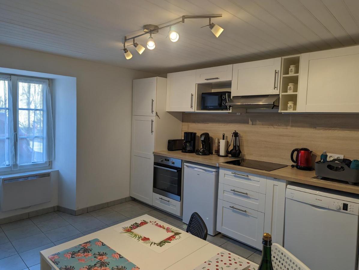 Kerdamez, Maison De Ville Proche Centre, Parking Dinan Eksteriør billede